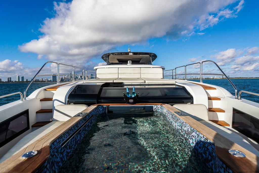 88 Sirena Saint Luxury Miami Nassau Bimini Yacht Rental Charter 