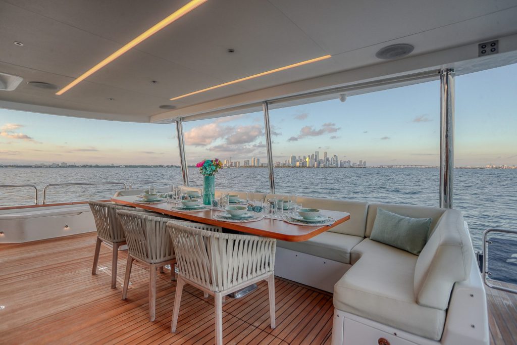 88 Sirena Saint Luxury Miami Nassau Bimini Yacht Rental Charter 