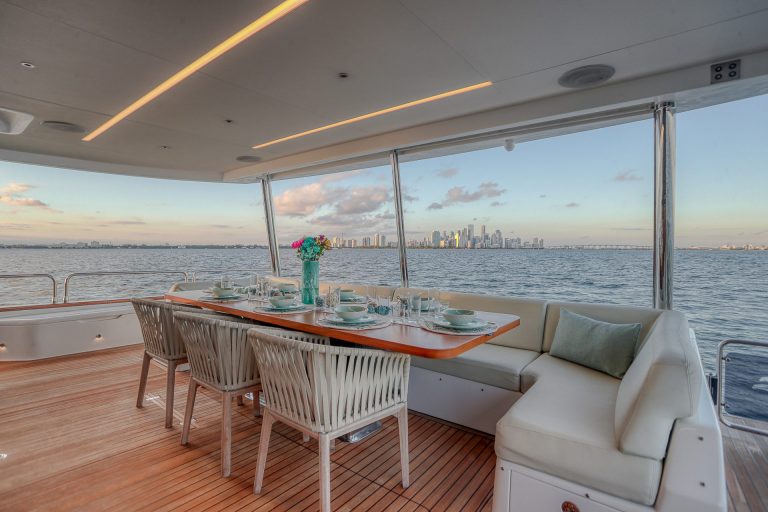 88 Sirena Saint Luxury Miami Nassau Bimini Yacht Rental Charter