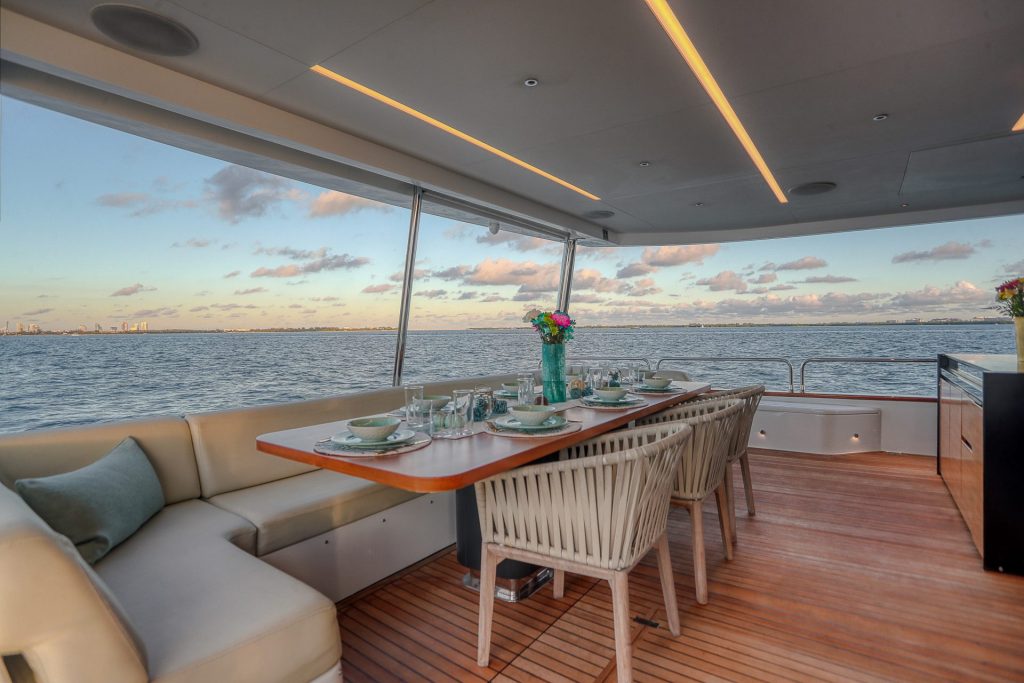 88 Sirena Saint Luxury Miami Nassau Bimini Yacht Rental Charter 