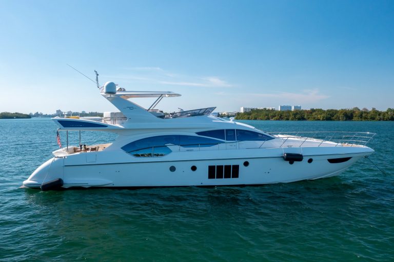 70 Azimut Lupo II 2 Luxury Miami Yacht Rental Sunny Isles Aventura Bimini The Bahamas Term Charter YachtLuxe