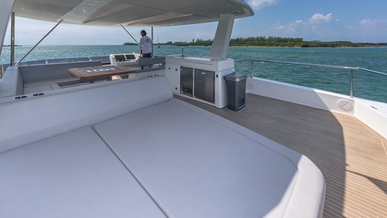 60 Leopard Archipelago Catamaran Luxury Miami Yacht Rental South Beach Bimini The Bahamas Yacht Charter