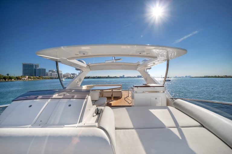 70 Azimut Lupo II 2 Luxury Miami Yacht Rental Sunny Isles Aventura Bimini The Bahamas Term Charter YachtLuxe