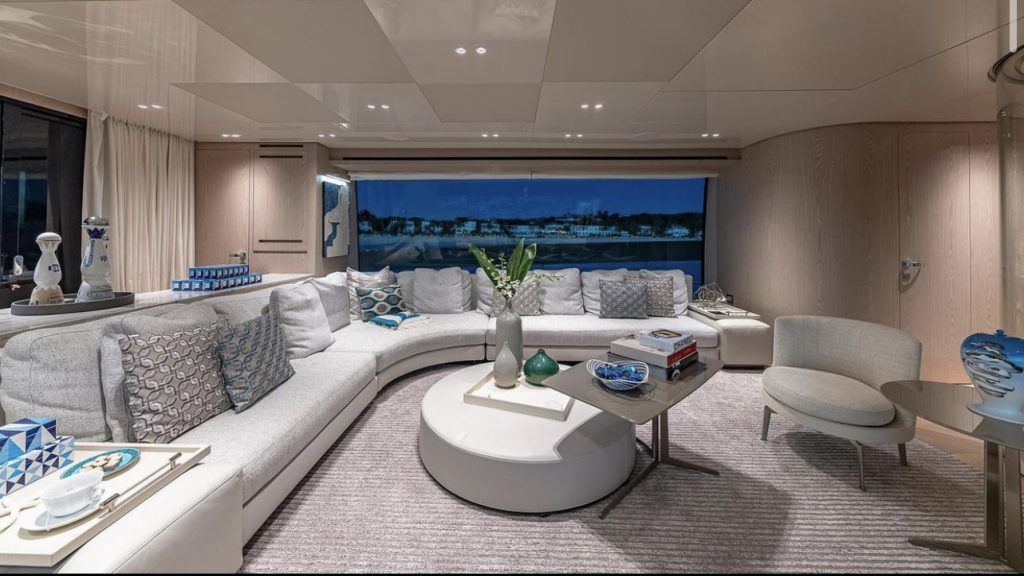 12_112-San-Lorenzo_Another-One_YachtLuxe-Luxury-Yacht-Charter-Miami-1-1024x576