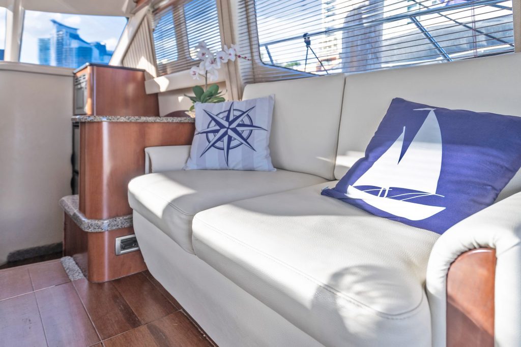 47 Sea Ray Miami Luxury Day Yacht Rental Charter Miami Beach Marina Affordable yacht Charter 