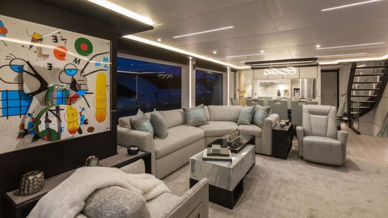 92' Hargrave_DAY ONE_ YachtLuxe_Luxury Yacht Charter Miami