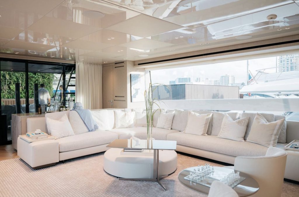 16_112-San-Lorenzo_Another-One_YachtLuxe-Luxury-Yacht-Charter-Miami-1-1024x675