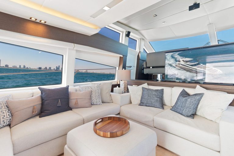 28 75 Prestige Good Life Miami Yacht Rental Sunny Isles Aventura Turnberry Bimini The Bahamas Term Charter