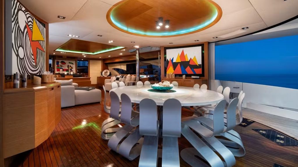 100 Azimut Leonardo Intervention Miami Yacht Rental Luxury Term Charter Sunny Isles Aventura Turnberry Bimini The Bahamas YachtLuxe 