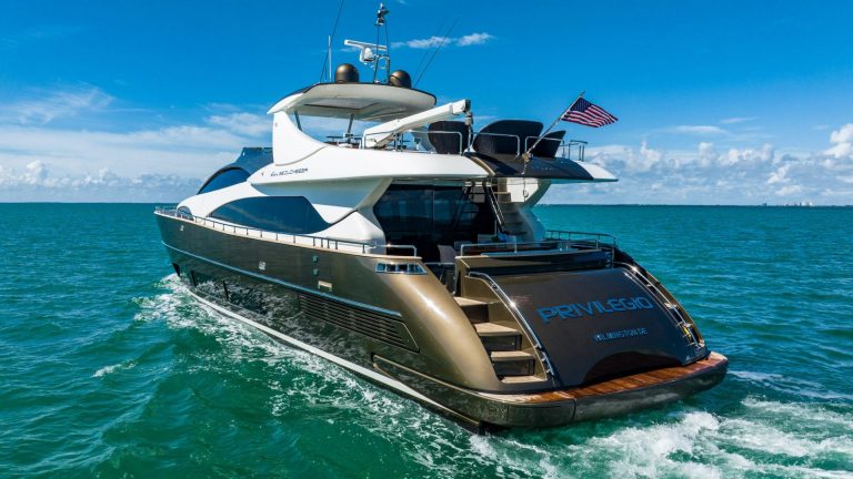 92 Riva Privilegio Miami Yacht Rental Luxury Term Charter Modern Yacht Coconut Grove Bimini The Bahamas Nassau Exumas