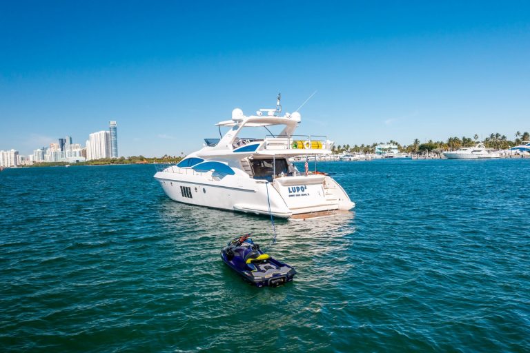 70 Azimut Lupo II 2 Luxury Miami Yacht Rental Sunny Isles Aventura Bimini The Bahamas Term Charter YachtLuxe