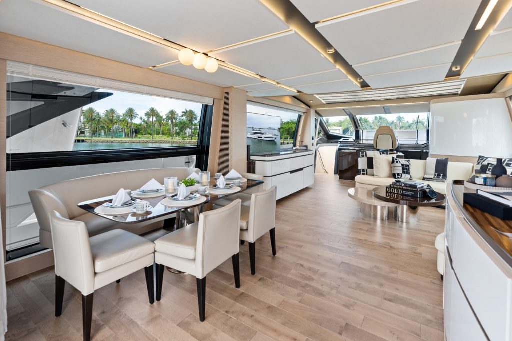 26_94-Azimut_Rosa_-Miami-Luxury-Modern_yacht-rental-charter--1024x683