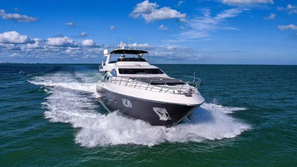 100 Azimut Leonardo Intervention Miami Yacht Rental Luxury Term Charter Sunny Isles Aventura Turnberry Bimini The Bahamas YachtLuxe 