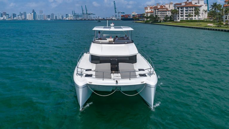 60 Leopard Archipelago Catamaran Luxury Miami Yacht Rental South Beach Bimini The Bahamas Yacht Charter