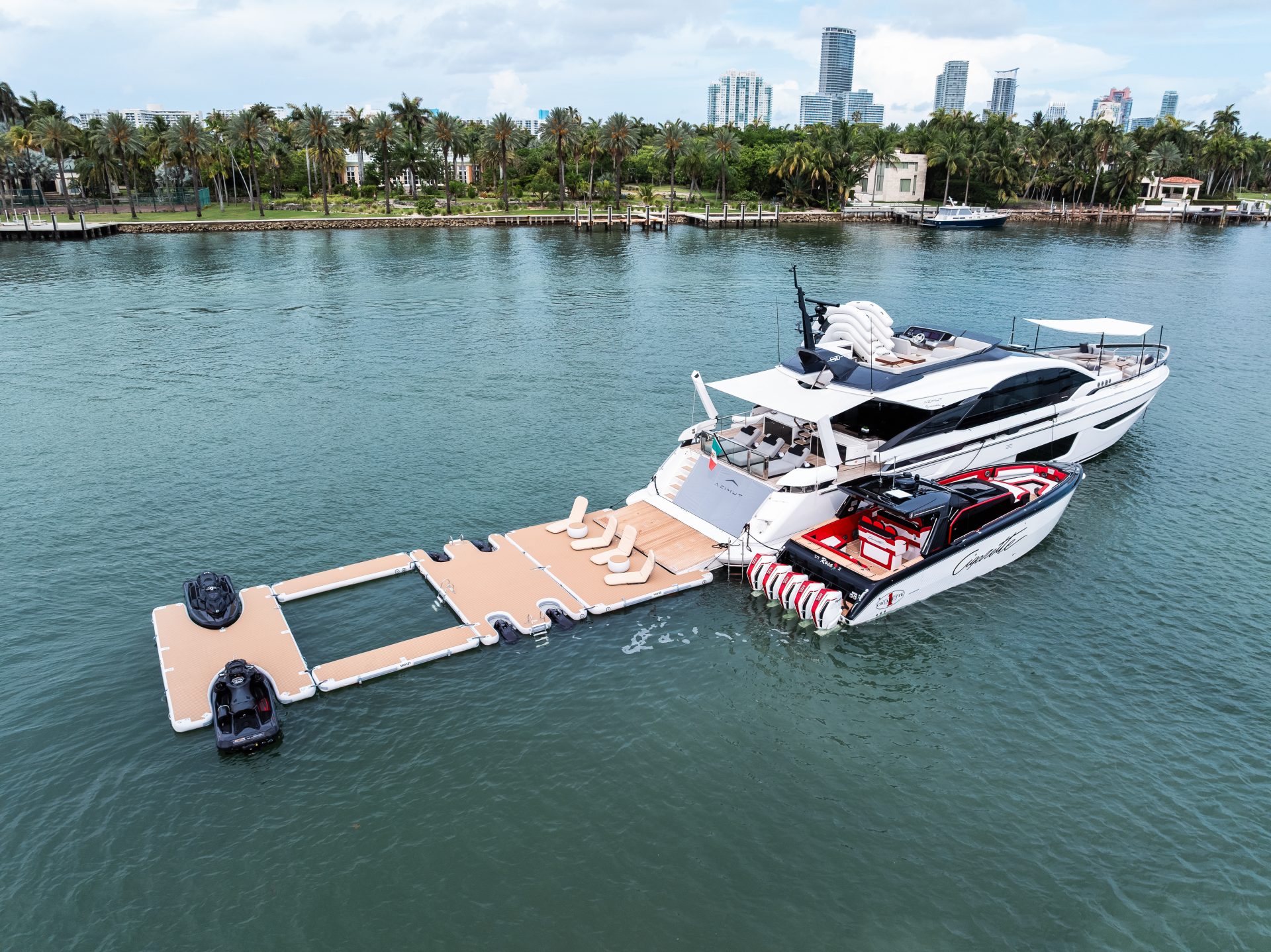 4' Azimut_Rosa_ Miami Luxury Modern_yacht rental charter