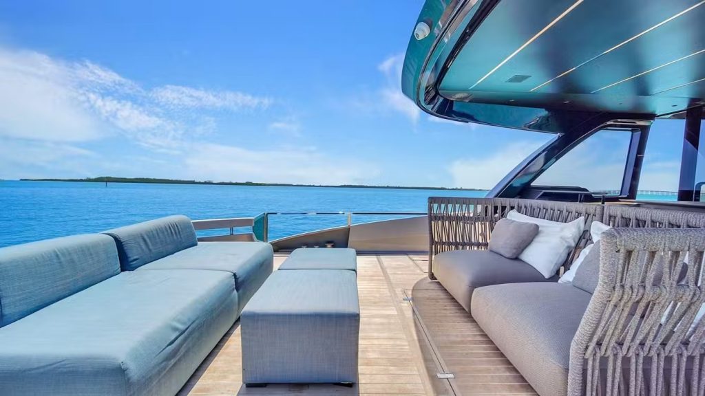 5-62-Explorer-Explocean-Miami-Luxury-Modern-Yacht-Rental-Charter-1024x576