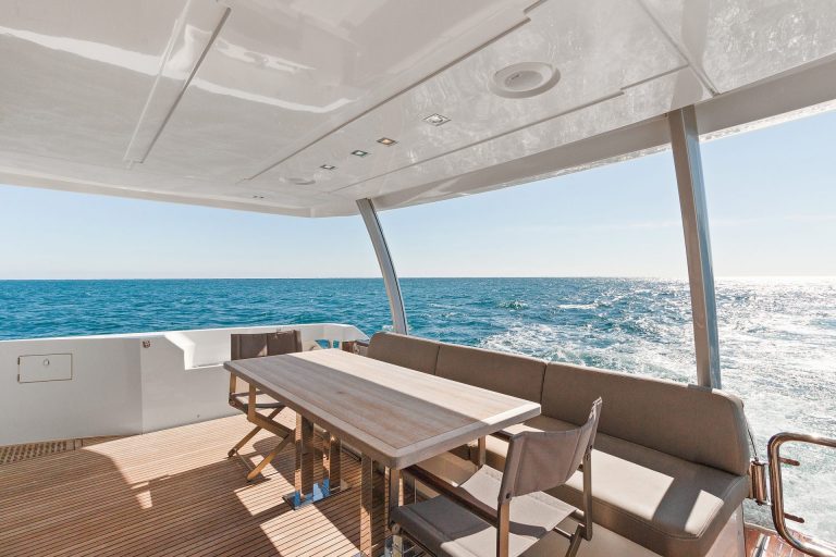 28 75 Prestige Good Life Miami Yacht Rental Sunny Isles Aventura Turnberry Bimini The Bahamas Term Charter