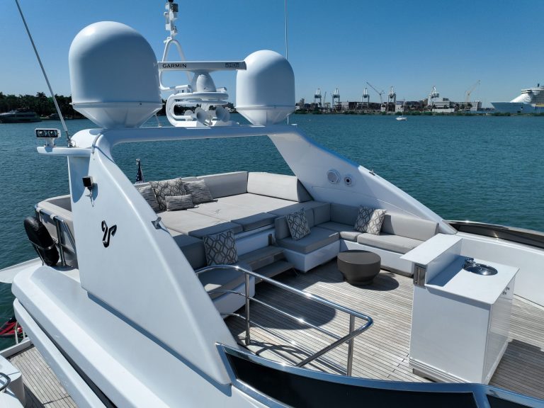 105' Leopard Carpe Diem Miami Luxury Yacht Charter jetski slide