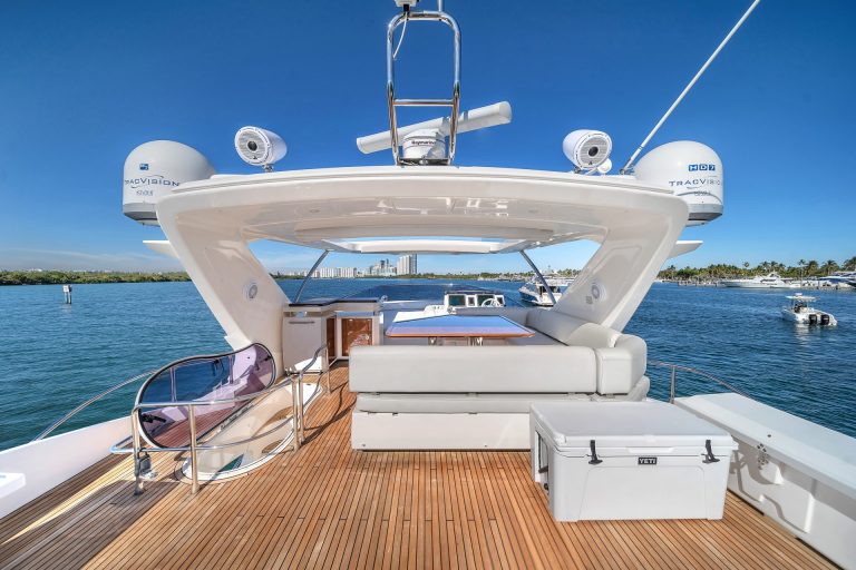 70 Azimut Lupo II 2 Luxury Miami Yacht Rental Sunny Isles Aventura Bimini The Bahamas Term Charter YachtLuxe