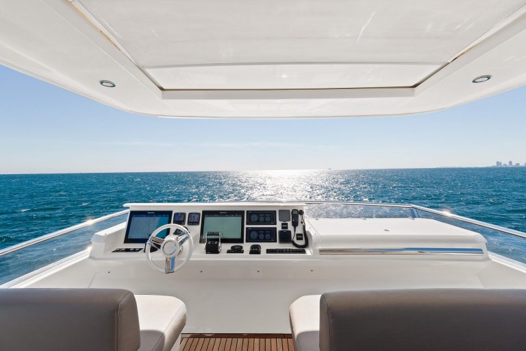 28 75 Prestige Good Life Miami Yacht Rental Sunny Isles Aventura Turnberry Bimini The Bahamas Term Charter