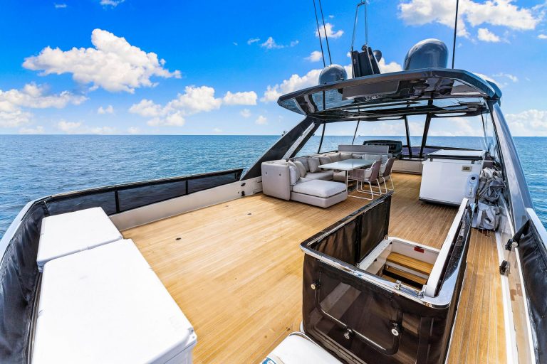 2019 78' Ferretti 780 Forever Young Fort Lauderdale Yacht Charter Luxury Rental YachtLuxe