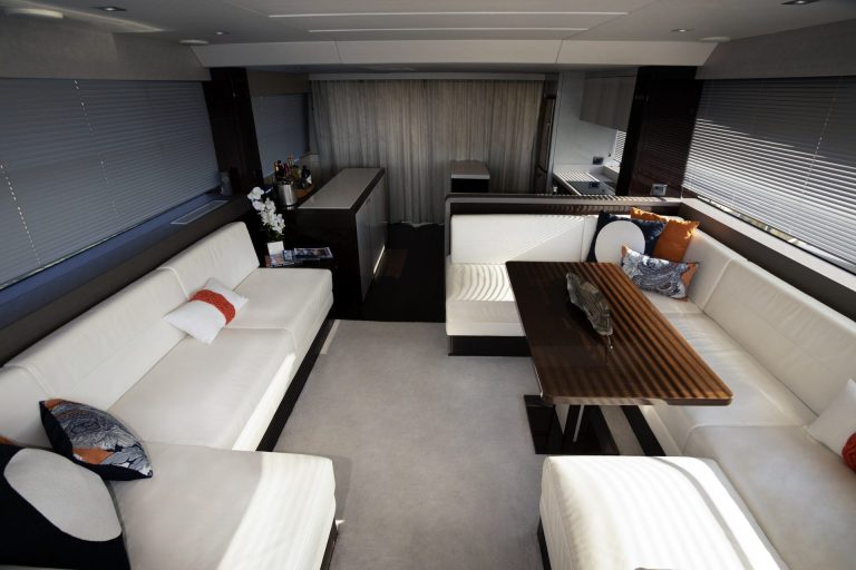 12_68′ Sunseeker_ Olegase_Yachtluxe_Bahamas Yacht Charter