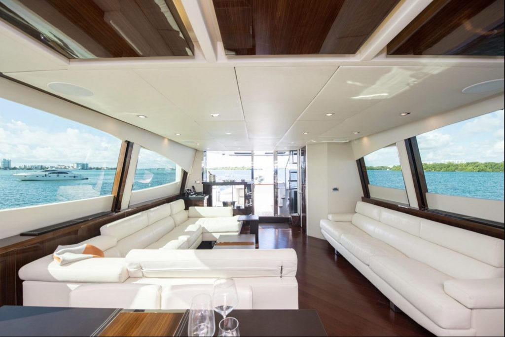 12_92_Lazzara_new_life_yachtluxe-1024x683