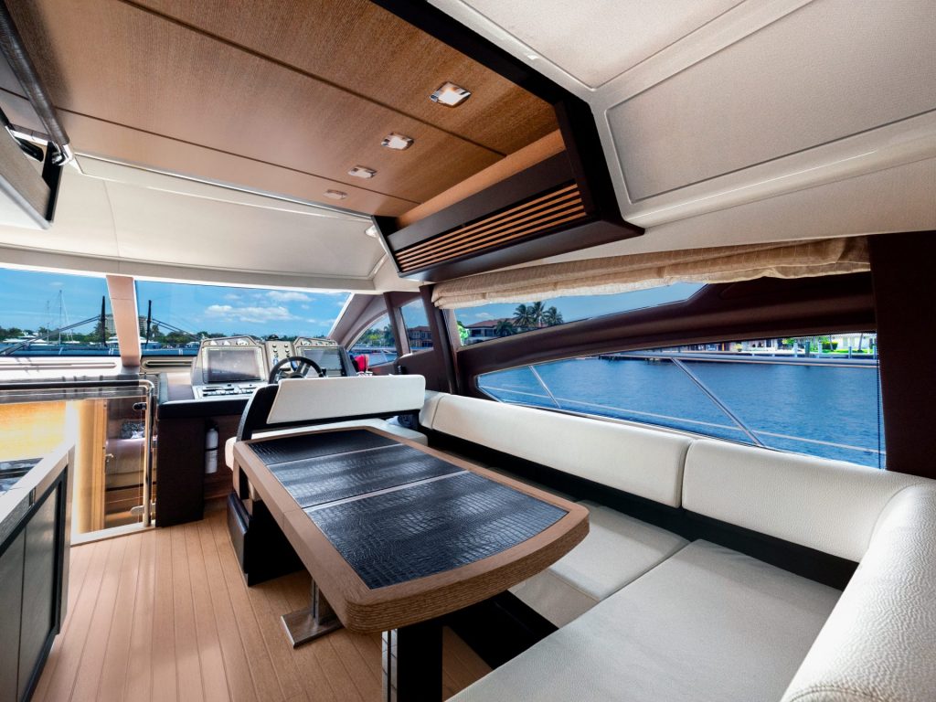 64 Azimut Third Wind Fort Lauderdale Yacht Charter Luxury Rental Las Olas Bahia Mar