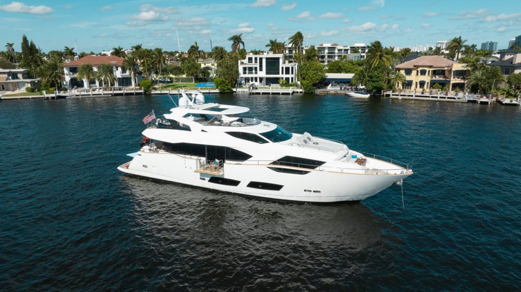 95 Sunseeker Mirracle Luxury Yacht Charter Fort Lauderdale Las Olas Bahia Mar Rental FTL YachtLuxe Bahamas Nassau Bimini 