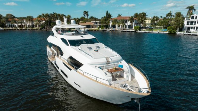 95 Sunseeker Mirracle Luxury Yacht Charter Fort Lauderdale Las Olas Bahia Mar Rental FTL YachtLuxe Bahamas Nassau Bimini