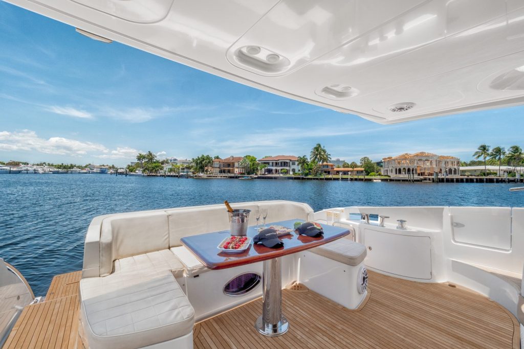 64 Azimut Third Wind Fort Lauderdale Yacht Charter Luxury Rental Las Olas Bahia Mar