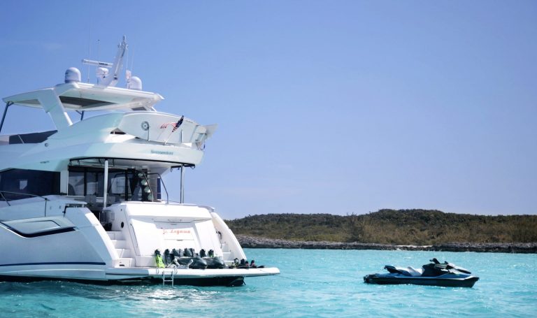 7_68′ Sunseeker_ Olegase_Yachtluxe_Bahamas Yacht Charter