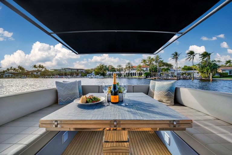 50 Pardo Fantasea Fort lauderdale Luxury Day Charter YachtLuxe Bahia Mar las Olas Yacht Rental