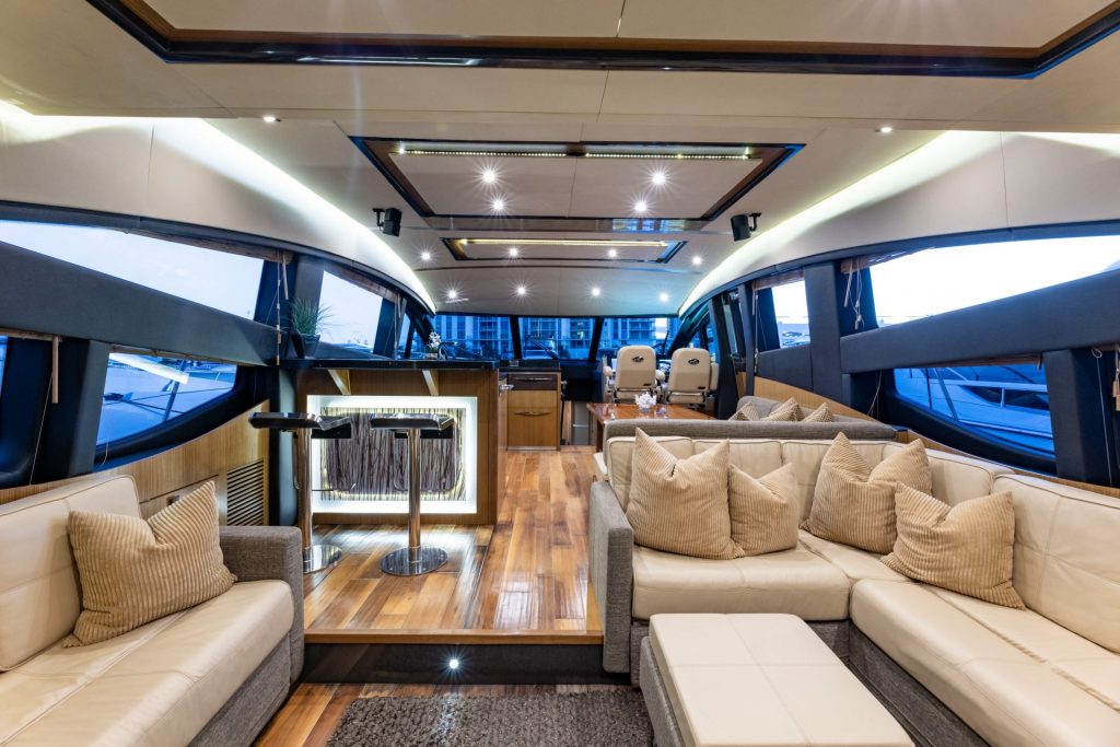 12_65-Searay_-DREAM-TIME_YachtLuxe_Bahamas_yacht-rental-charter-1024x683