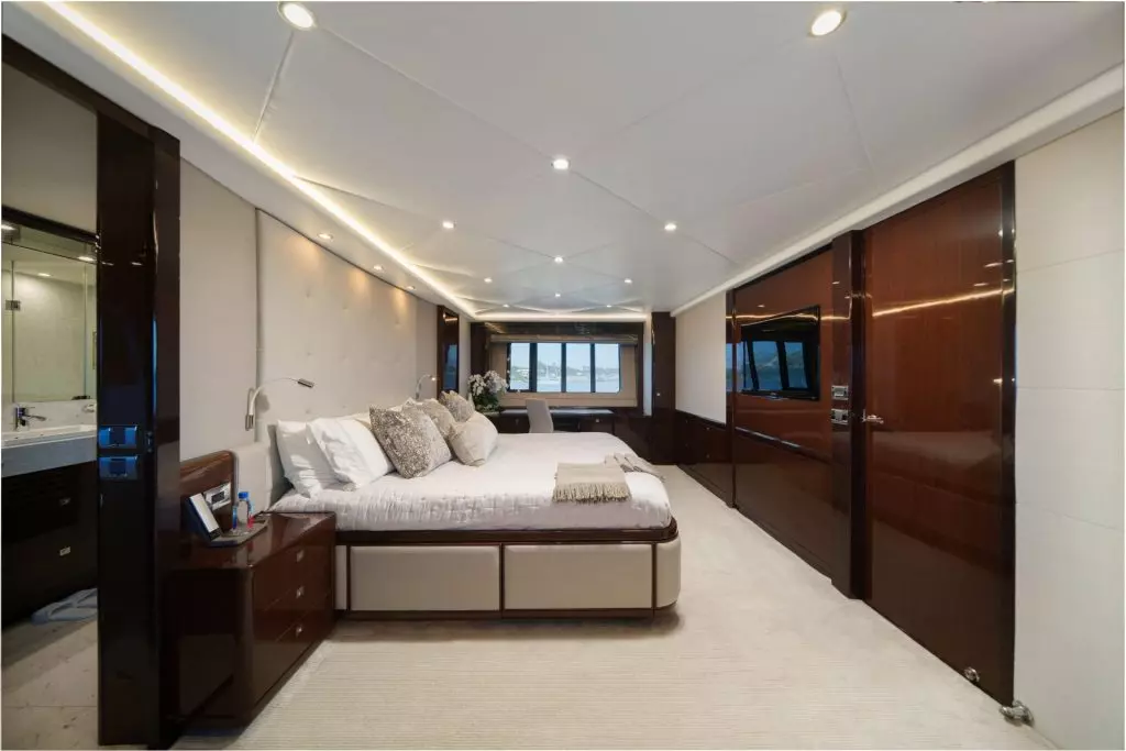 95 Princess Current $EA Sea Paradise Island Nassau Luxury Day Yacht Charter Rental Pig Beach YachtLuxe 