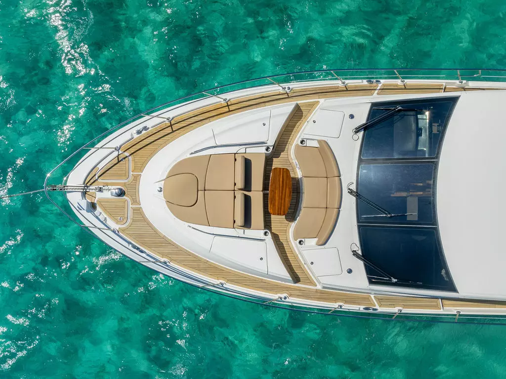 5a_65-Searay_-DREAM-TIME_YachtLuxe_Bahamas_yacht-rental-charter