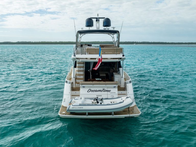 6_65′ Searay_ DREAM TIME_YachtLuxe_Bahamas_yacht rental charter