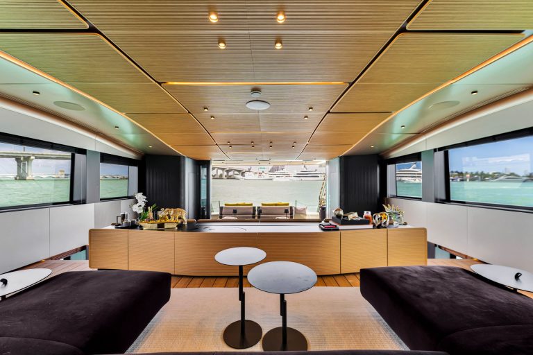 21_85′ WALLY ‘MATZU 2’ Miami Luxury Modern Yacht Rental Charter