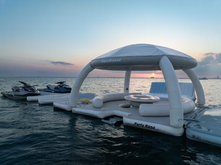 166' Trinity SWEET CAROLINE Miami Luxury Modern Yacht Rental Charter