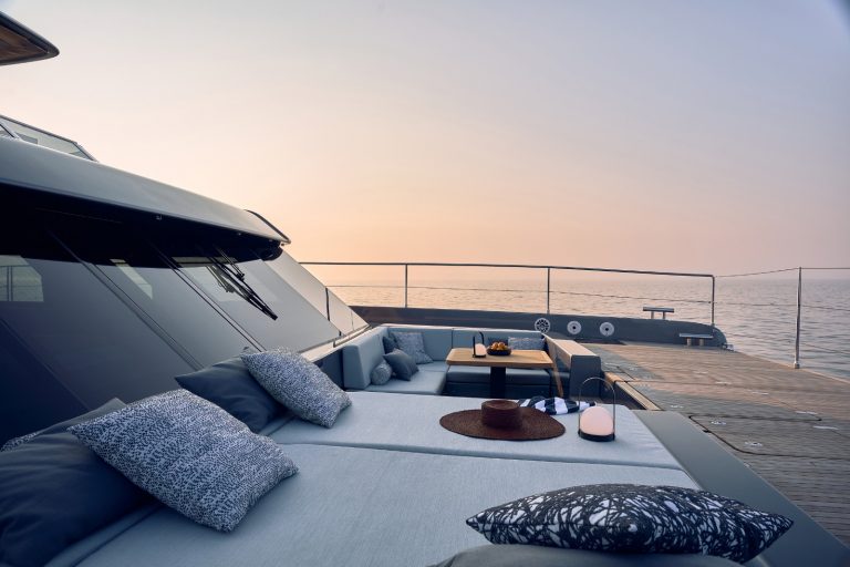 11 60’ Sunreef ‘ARCHIPELAGO III’ Miami Luxury Modern Yacht Rental Charter