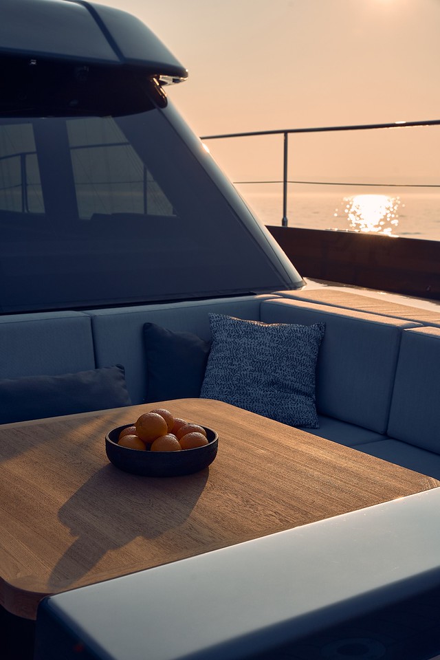 12 60’ Sunreef ‘ARCHIPELAGO III’ Miami Luxury Modern Yacht Rental Charter