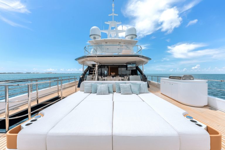 116' 120' 36M Azimut Grande TYCOON Miami Bahamas Yacht Rental Charter Yacht New Modern Design Yacht Rental