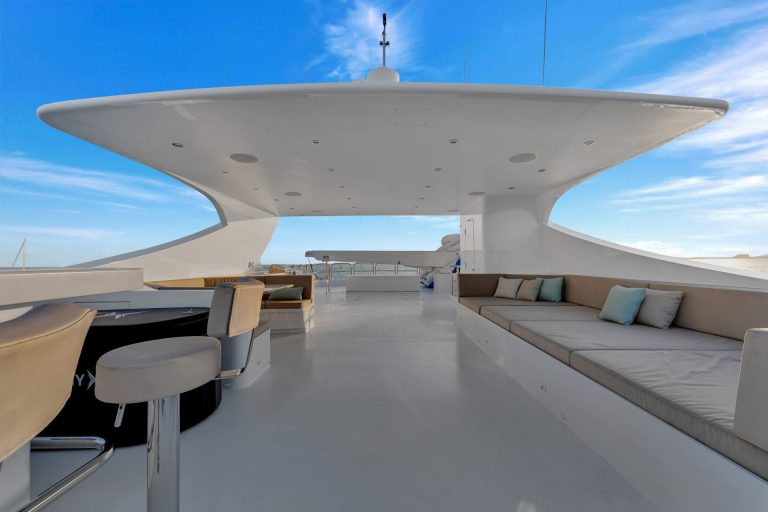 166' Trinity SWEET CAROLINE Miami Luxury Modern Yacht Rental Charter