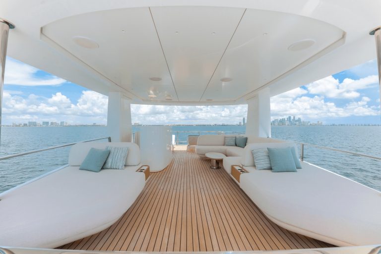 116' 120' 36M Azimut Grande TYCOON Miami Bahamas Yacht Rental Charter Yacht New Modern Design Yacht Rental