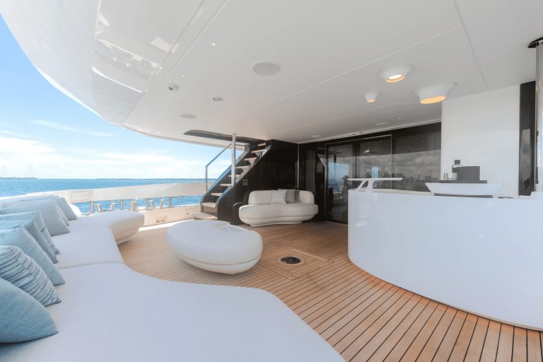 116' 120' 36M Azimut Grande TYCOON Miami Bahamas Yacht Rental Charter Yacht New Modern Design Yacht Rental