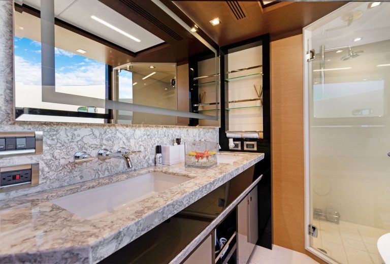 90' Ocean Alexander MAKE BIG HAPPEN Miami Luxury Modern Yacht Rental Charter