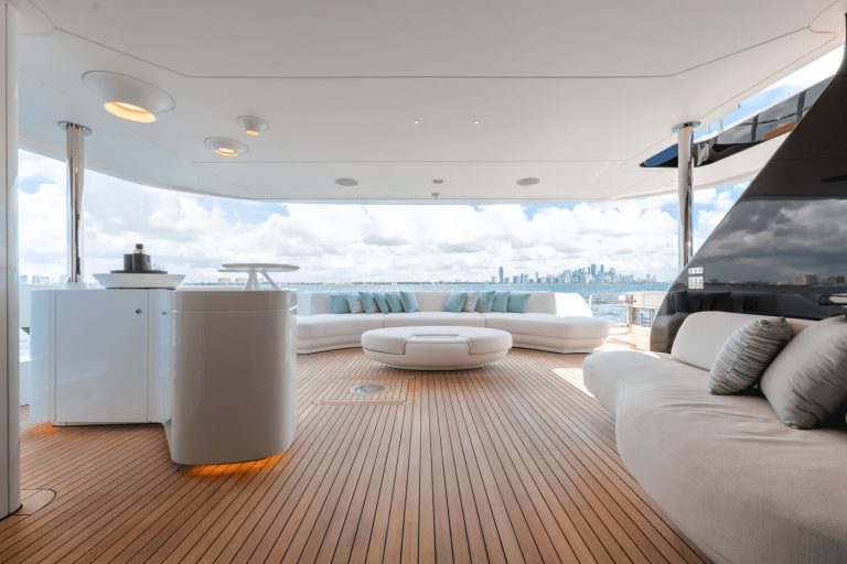 116' 120' 36M Azimut Grande TYCOON Miami Bahamas Yacht Rental Charter Yacht New Modern Design Yacht Rental