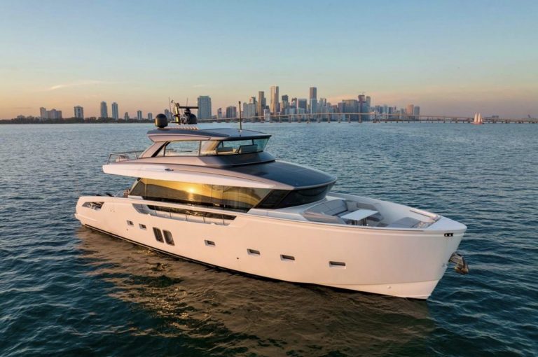 76' Sanlorenzo Vasiliki Miami Yacht Rental Charter Yacht New Modern Design Yacht Rental