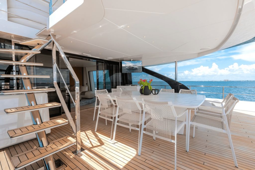 116' 120' 36M Azimut Grande TYCOON Miami Bahamas Yacht Rental Charter Yacht New Modern Design Yacht Rental