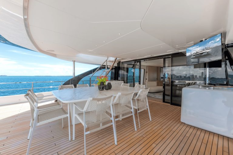 116' 120' 36M Azimut Grande TYCOON Miami Bahamas Yacht Rental Charter Yacht New Modern Design Yacht Rental